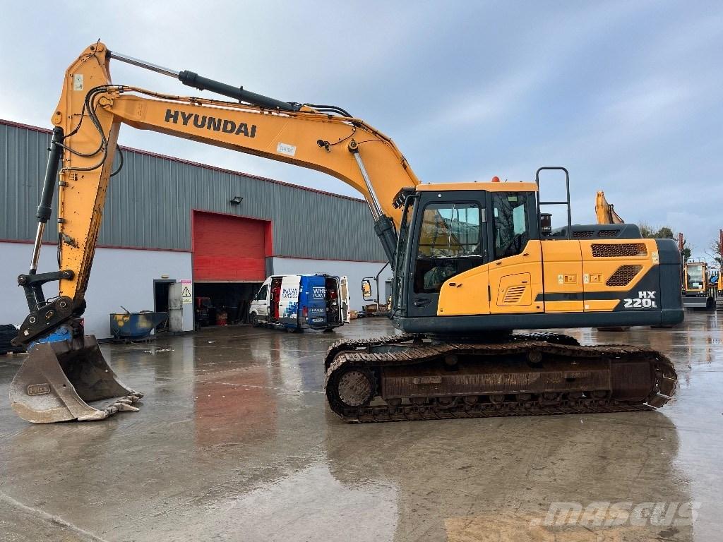 Hyundai HX 220 L Lánctalpas kotrók