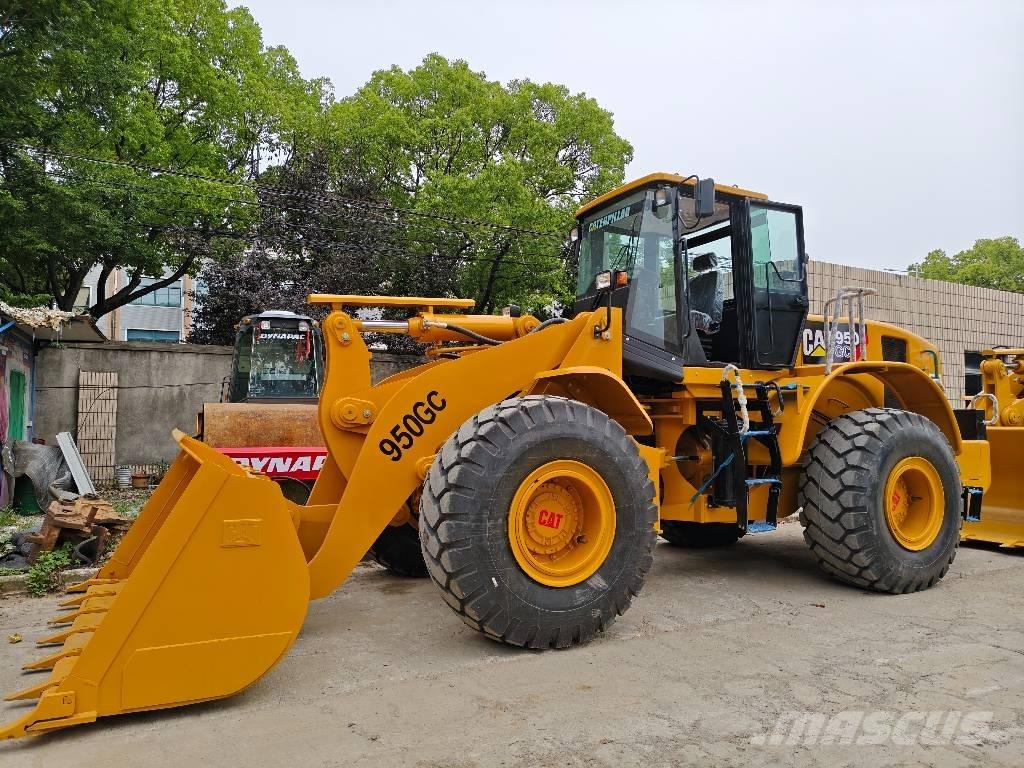 CAT 950 G Gumikerekes homlokrakodók
