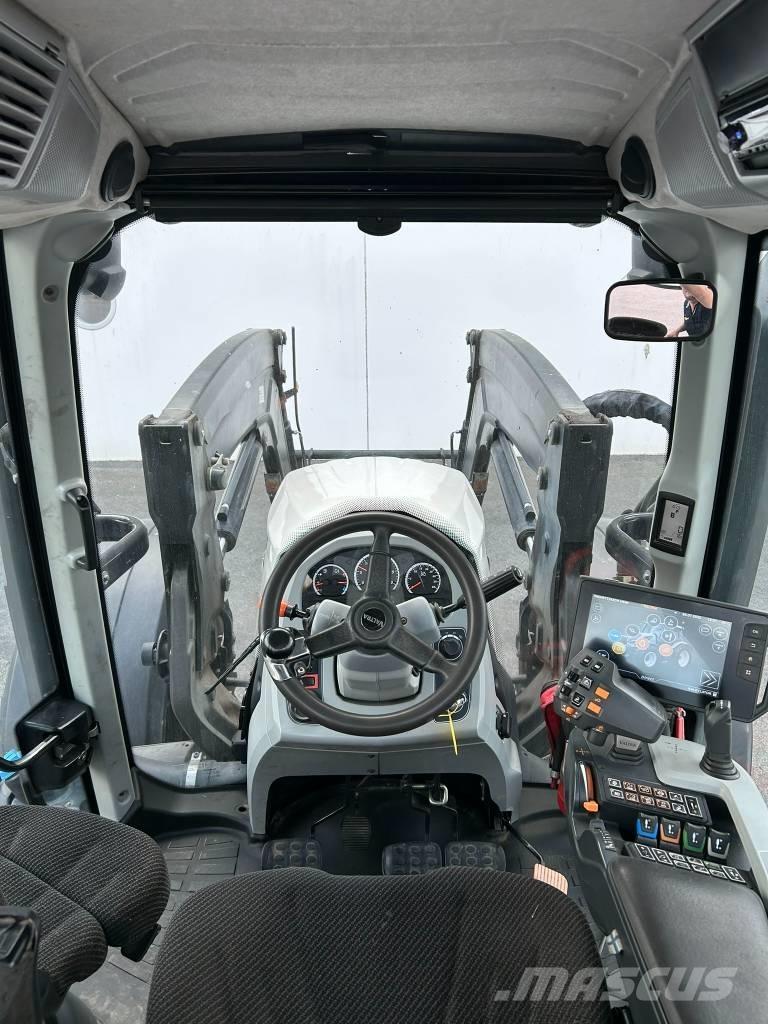 Valtra N 174 Traktorok