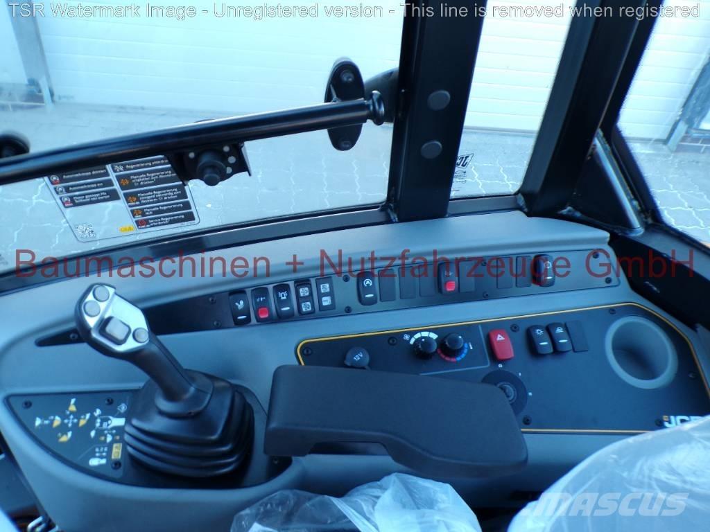 JCB 409 Gumikerekes homlokrakodók