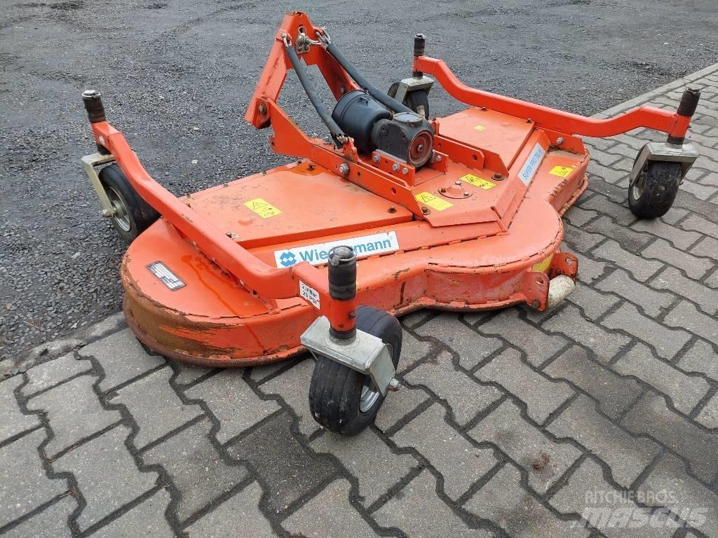 Wiedenmann RMR 180H Vontatott pázsitnyírók