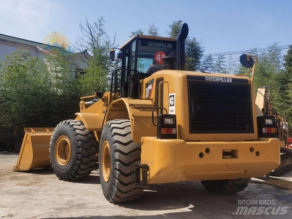 CAT 966 H Gumikerekes homlokrakodók