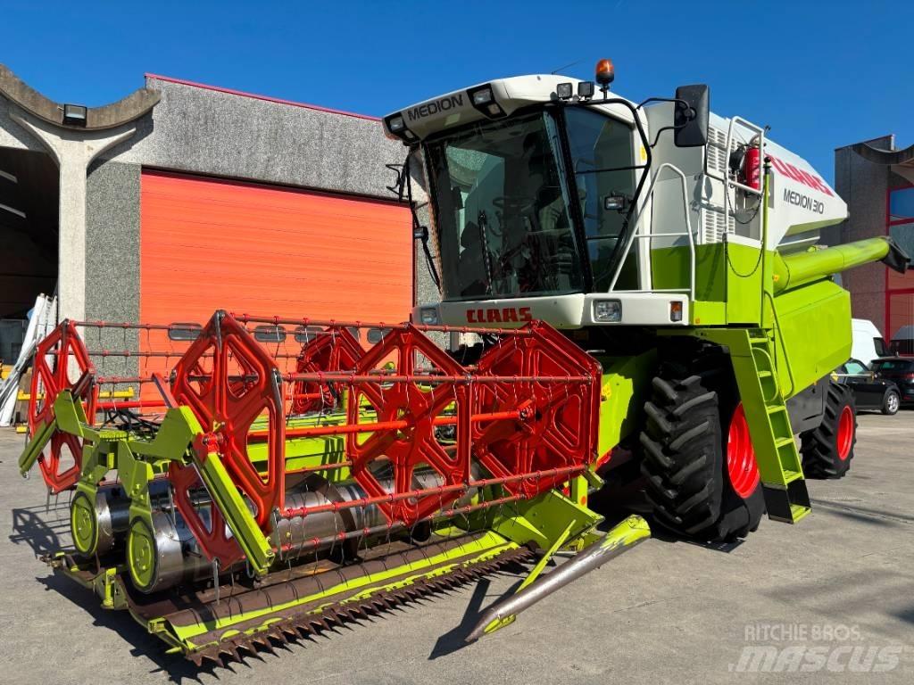CLAAS Medion 310 Kombájnok