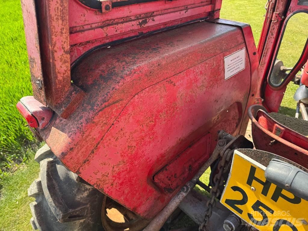 Massey Ferguson 135 Traktorok