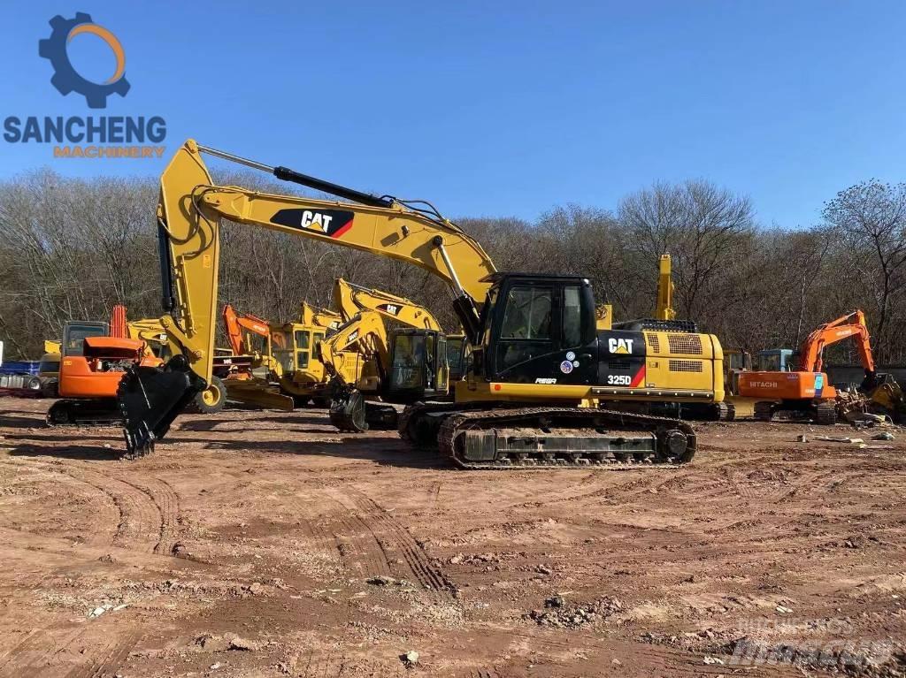 CAT 325 D Lánctalpas kotrók