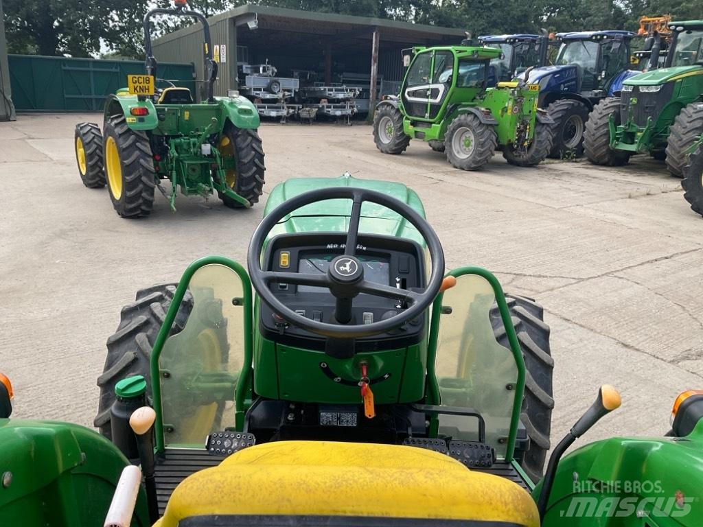 John Deere 5050E Traktorok