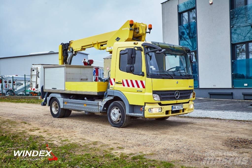 VERSALIFT VT-51-NF Teherautóra szerelt emelők és állványok