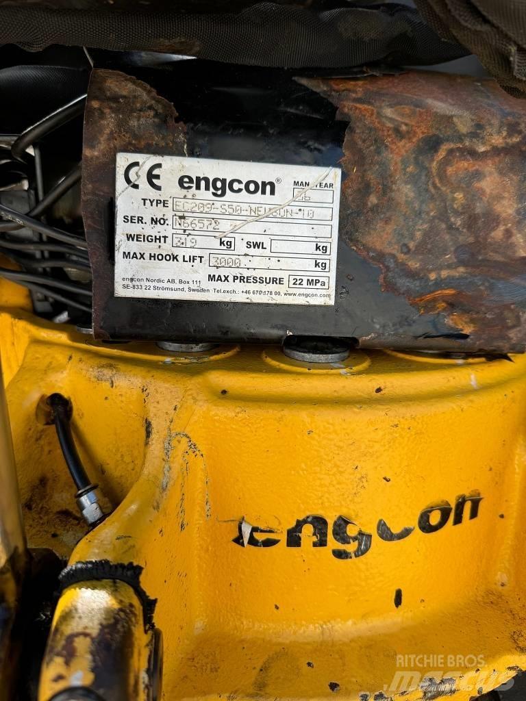 Wacker Neuson EW 100 Gumikerekes kotrók
