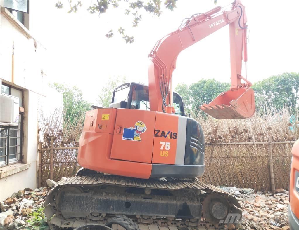 Hitachi ZX75US-3 Közepes (midi) kotrók 7 t - 12 t