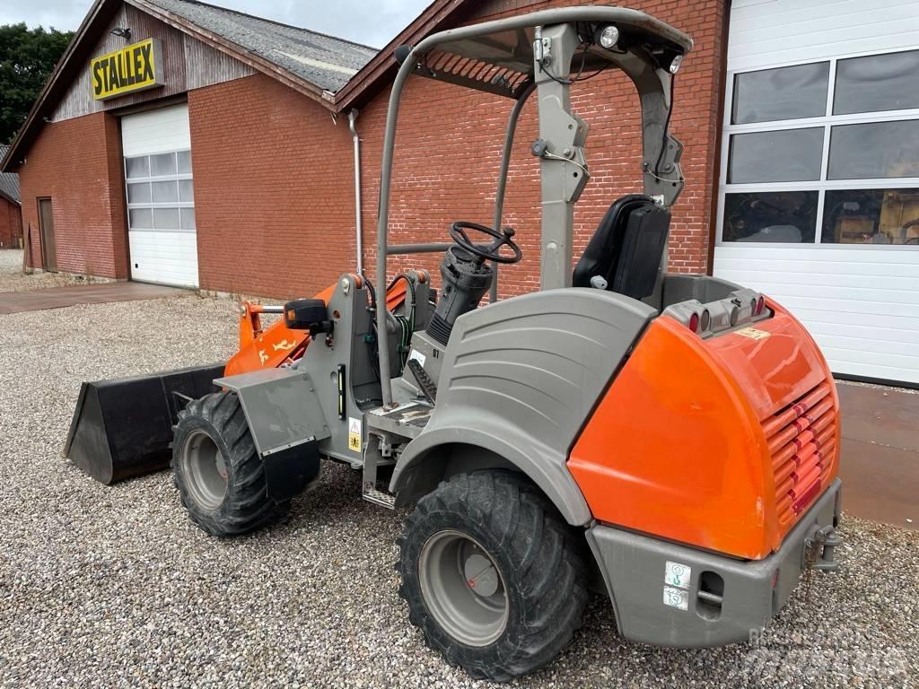 Atlas AR40 Gumikerekes homlokrakodók