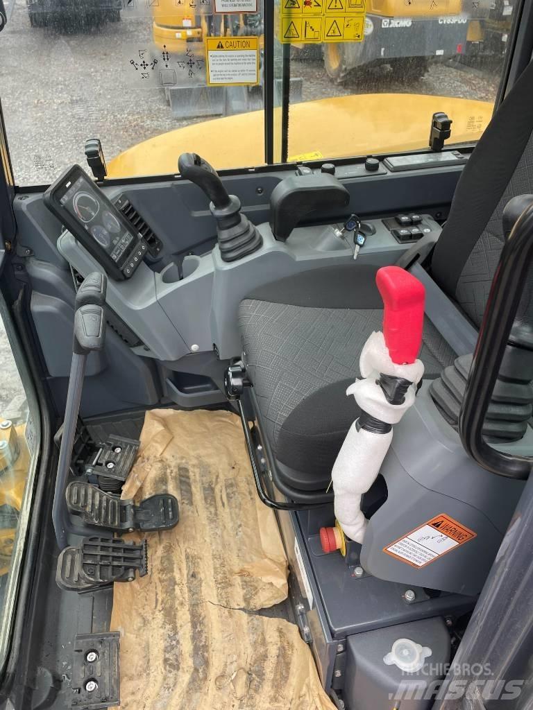 XCMG XE 55 U Mini kotrók < 7t