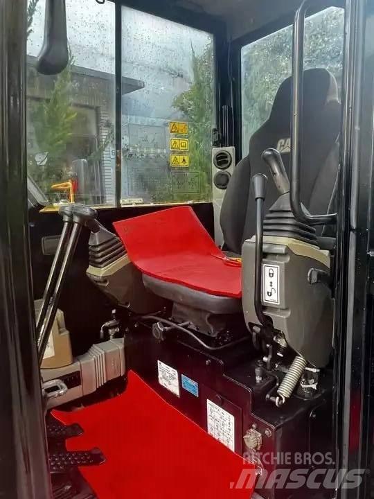 CAT 306E2 Lánctalpas kotrók