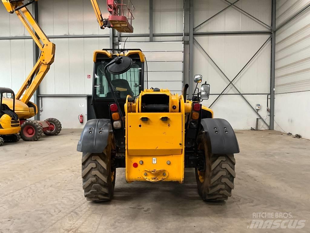 JCB 535-125 Teleszkópos rakodók
