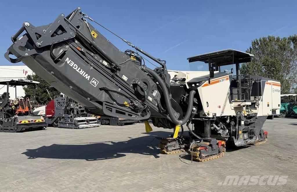 Wirtgen W 207 Fi Aszfalt marók