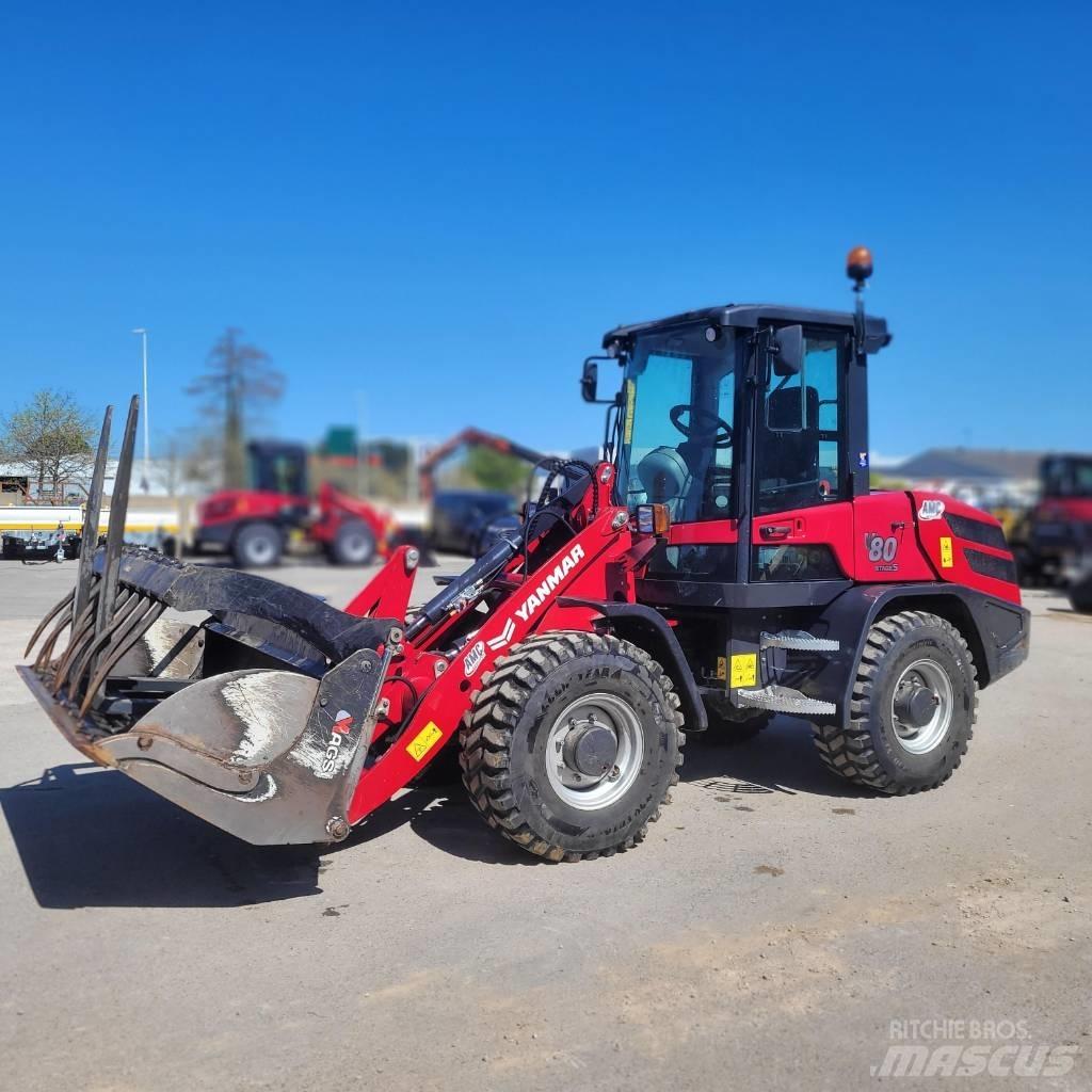 Yanmar V 80 Gumikerekes homlokrakodók