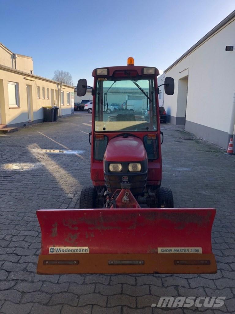 Shibaura ST 324 HST Kompakt traktorok