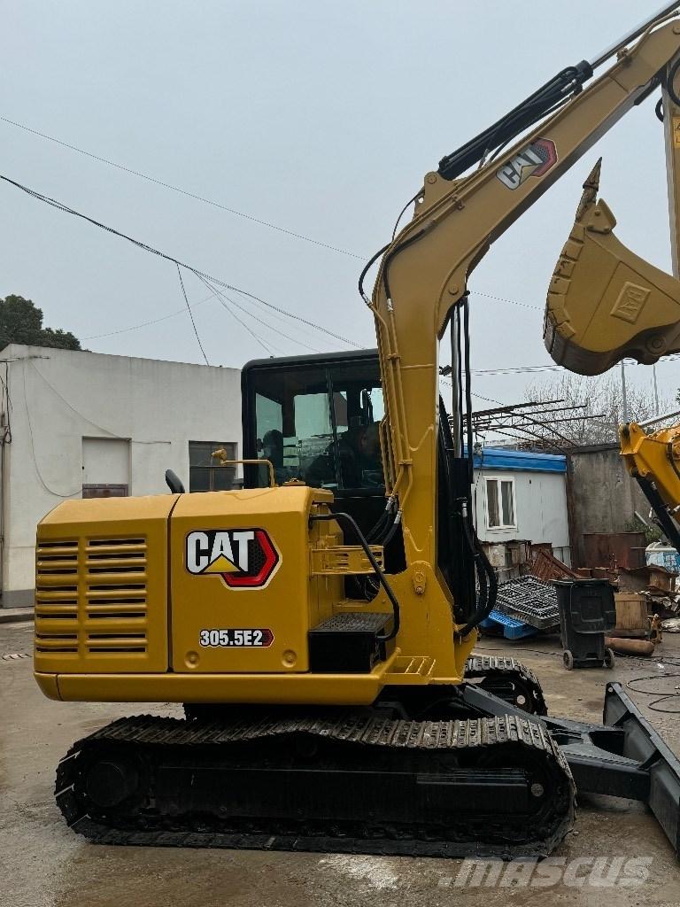 CAT 305.5 Mini kotrók < 7t
