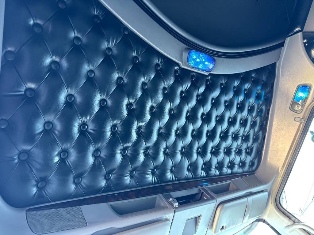 Kenworth T 800 Nyergesvontatók