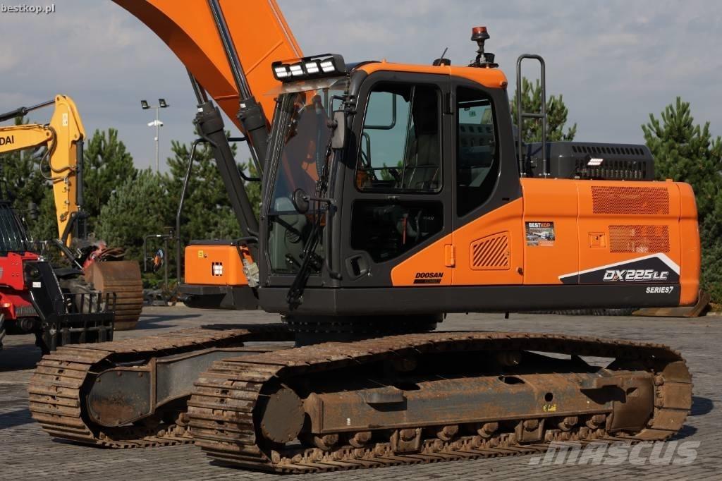 Doosan DX 225 LC-7 Lánctalpas kotrók