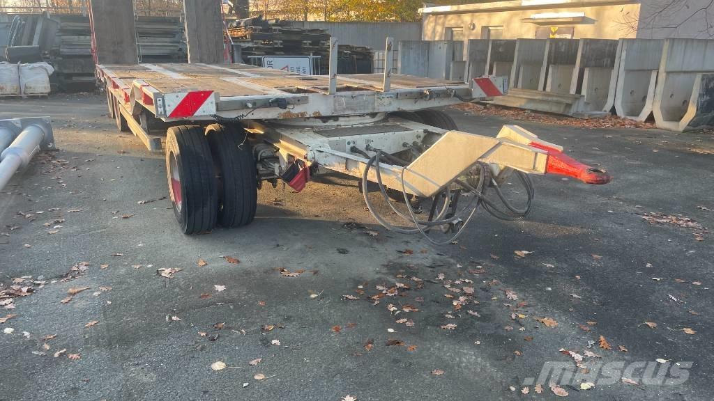 Goldhofer TU 3- 24/80 Mélybölcsős