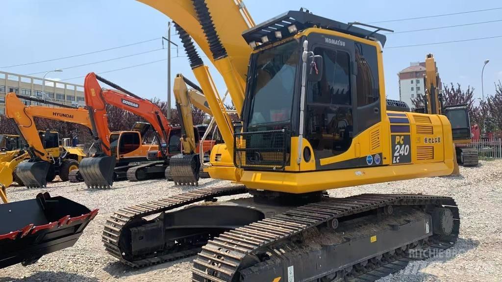 Komatsu PC 240 Lánctalpas kotrók