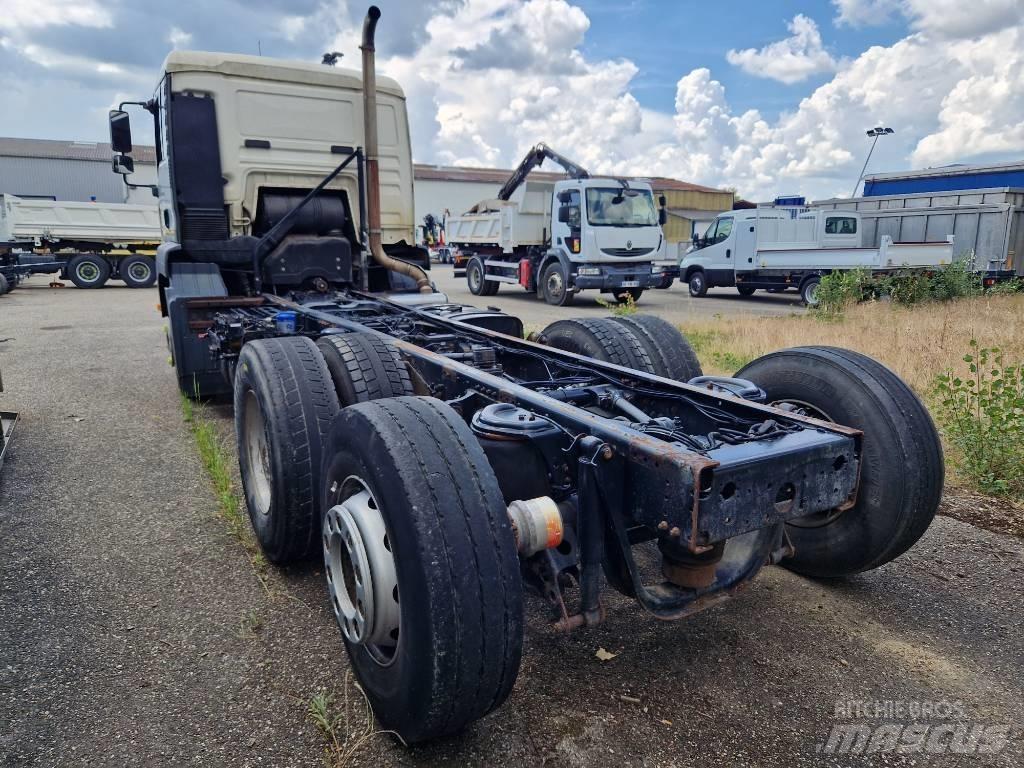 MAN 324.26 Fülkés alváz