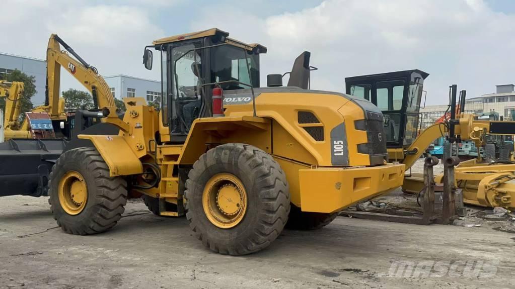 Volvo L 105 Gumikerekes homlokrakodók