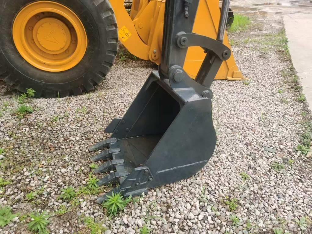 Hyundai Robex 60 W Gumikerekes kotrók