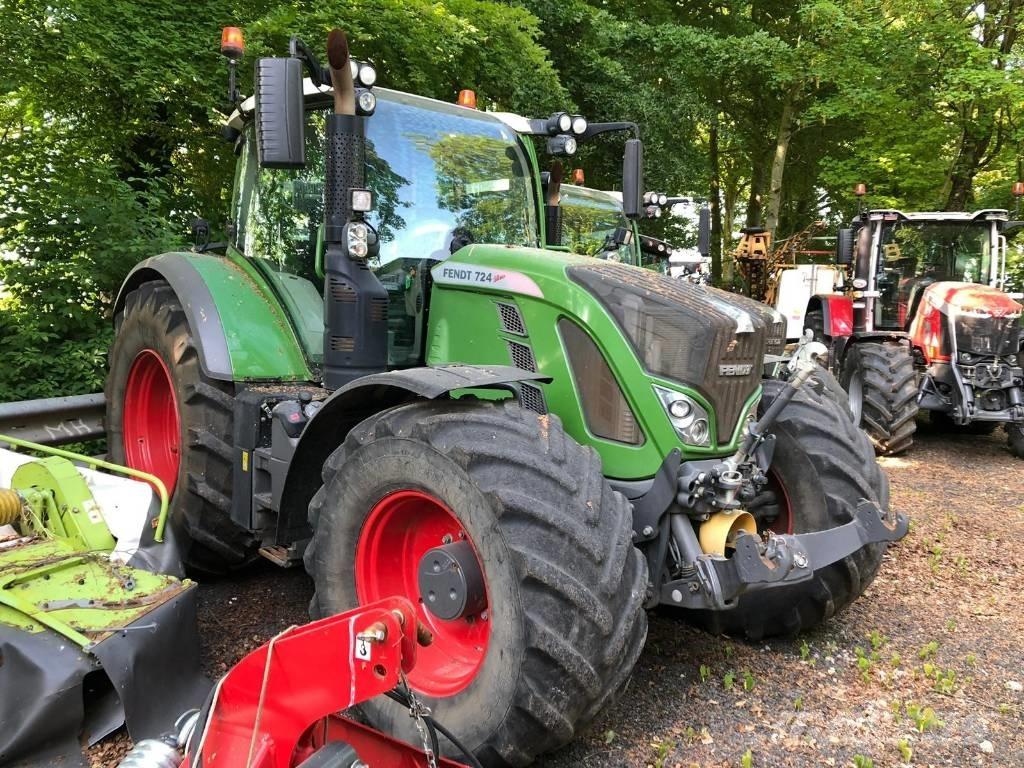 Fendt 724 Profi Plus Traktorok