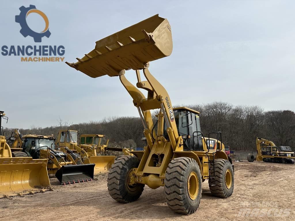 CAT 966 H Gumikerekes homlokrakodók