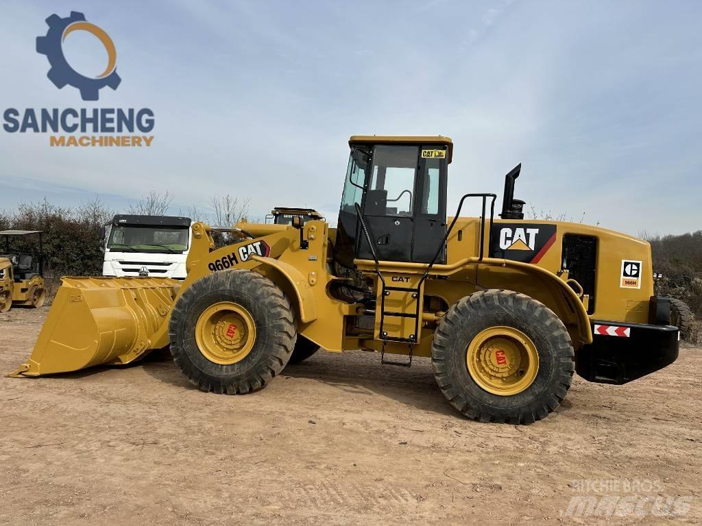 CAT 966 H Gumikerekes homlokrakodók