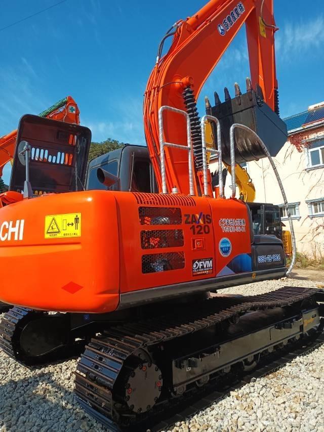 Hitachi ZX 120 Közepes (midi) kotrók 7 t - 12 t