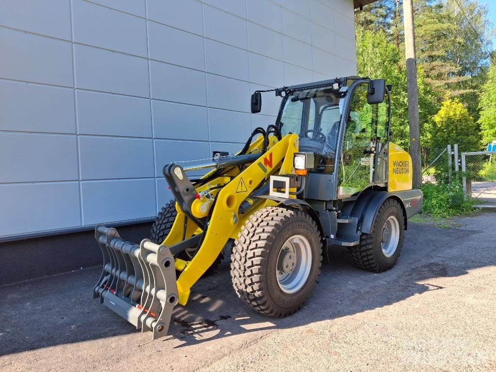 Wacker Neuson WL 70 Gumikerekes homlokrakodók
