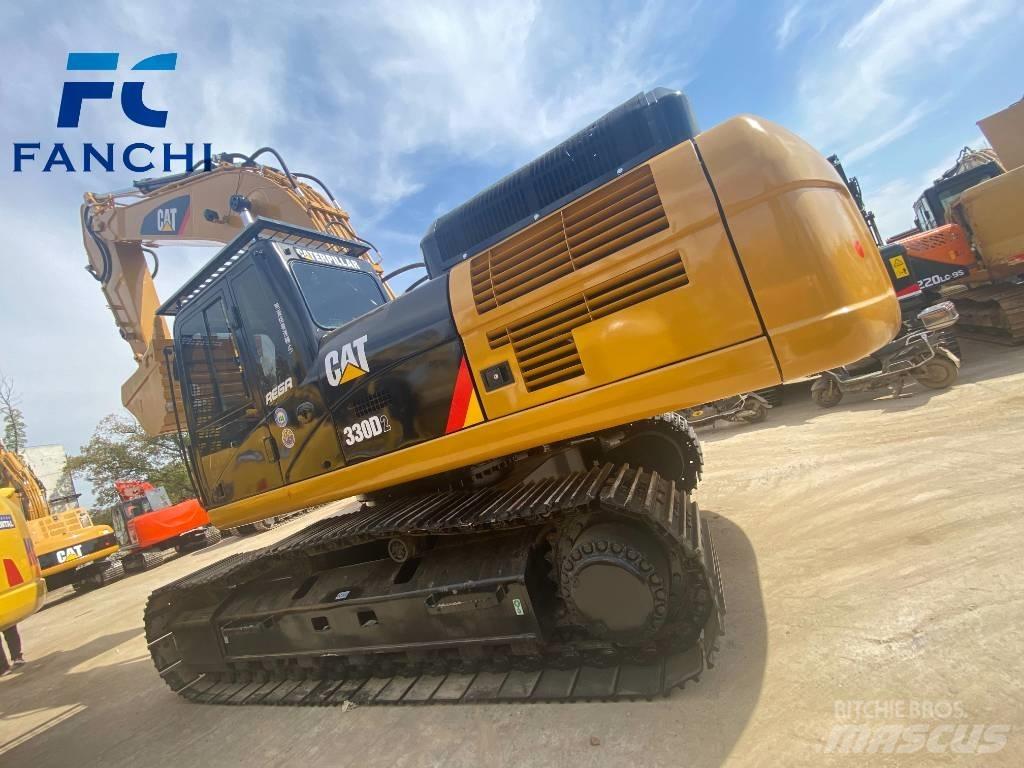 CAT 330d2 Lánctalpas kotrók