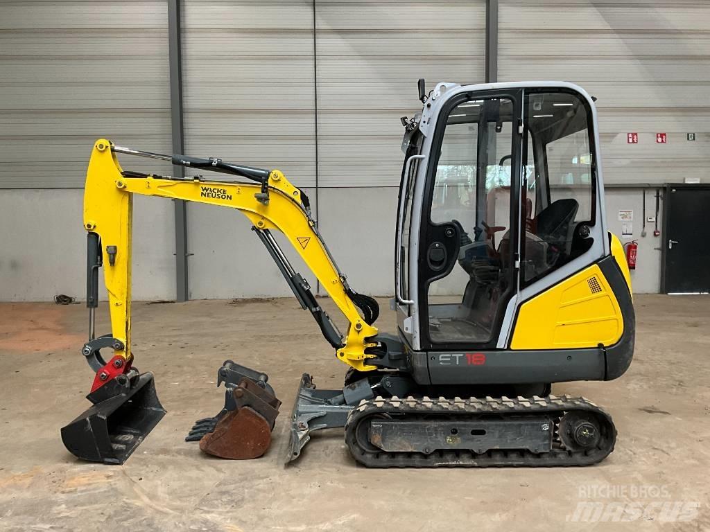 Neuson ET 18 Mini kotrók < 7t