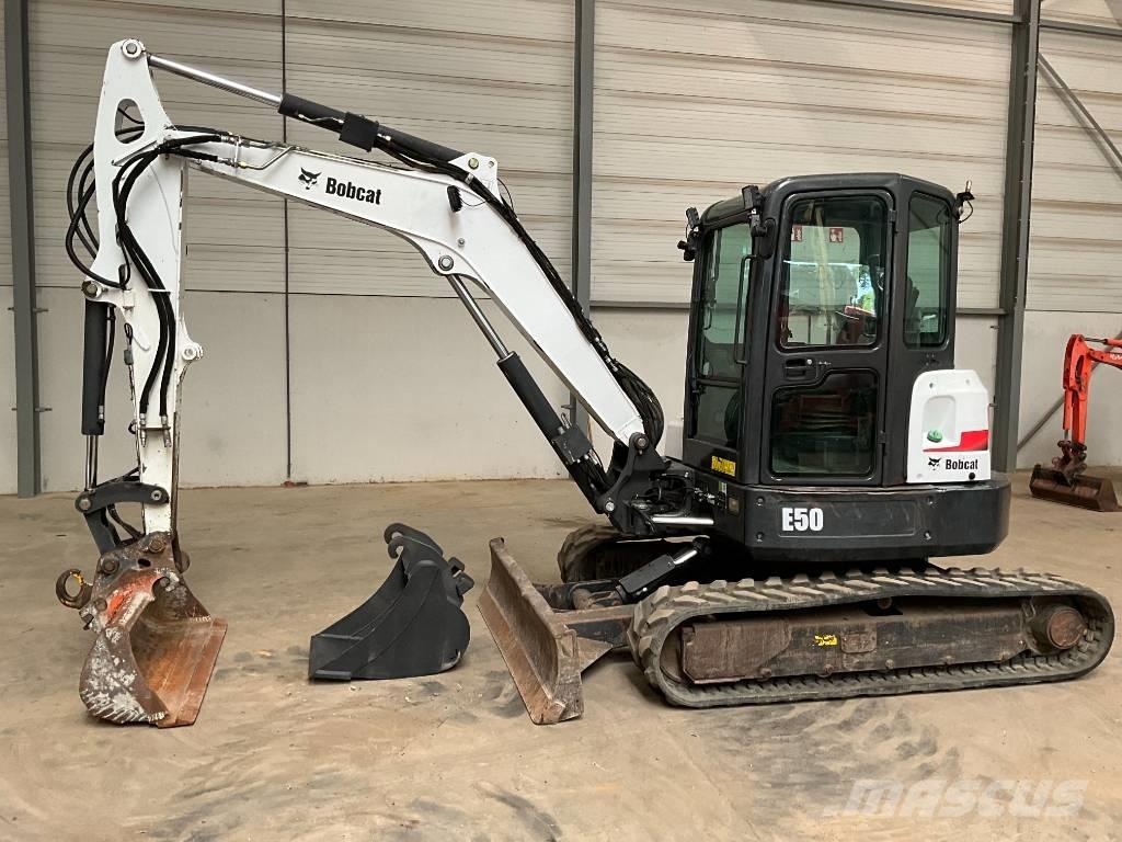 Bobcat E 50 EM Mini kotrók < 7t