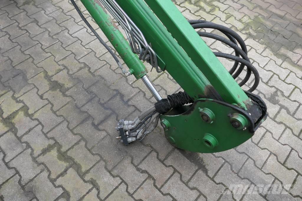 John Deere 653 Univerzális rakodók