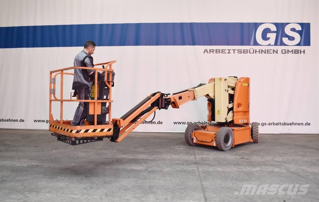 JLG E 300 AJP Karos emelők