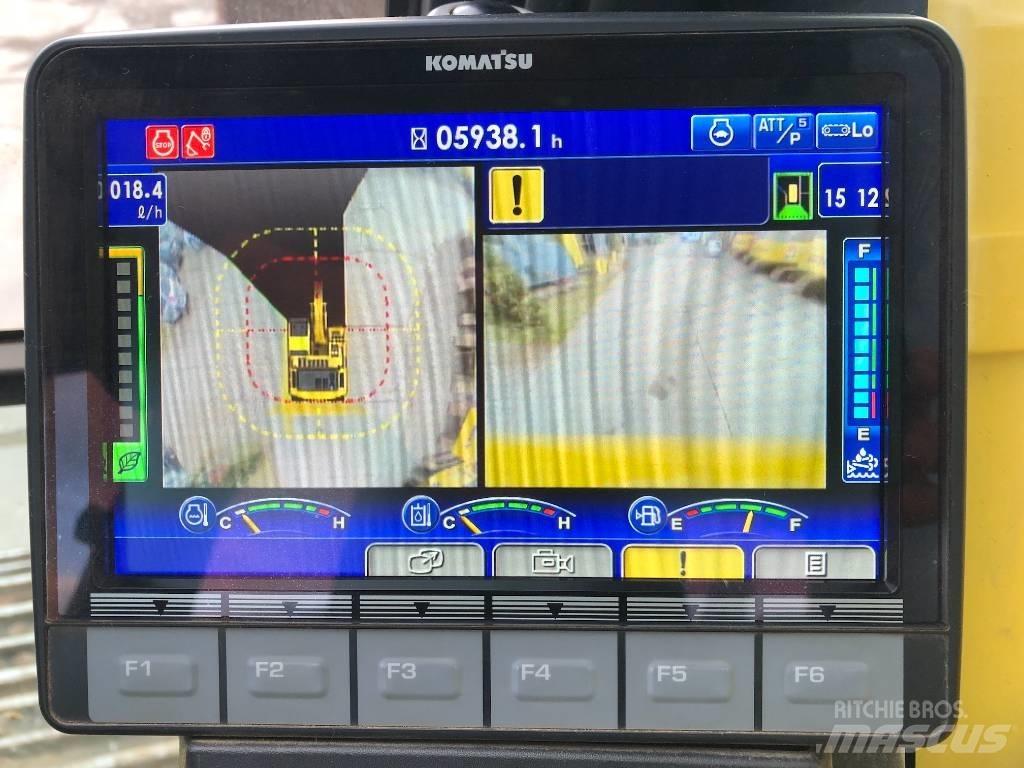 Komatsu PC490LC-11 Lánctalpas kotrók