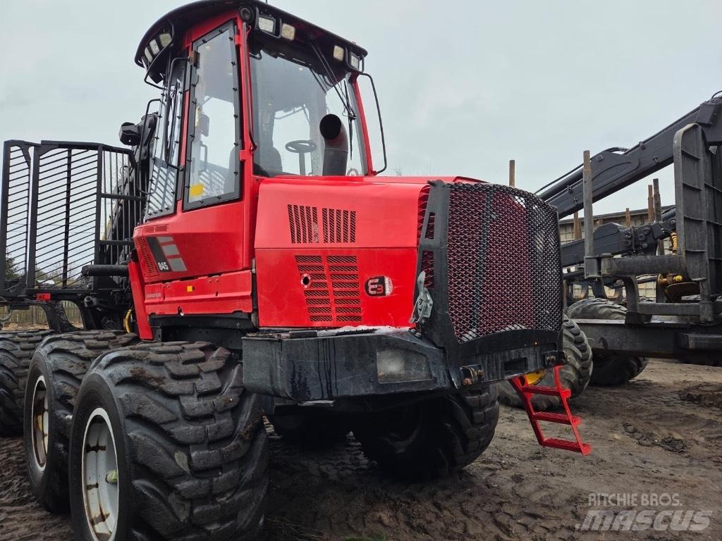 Komatsu 845 Kihordók