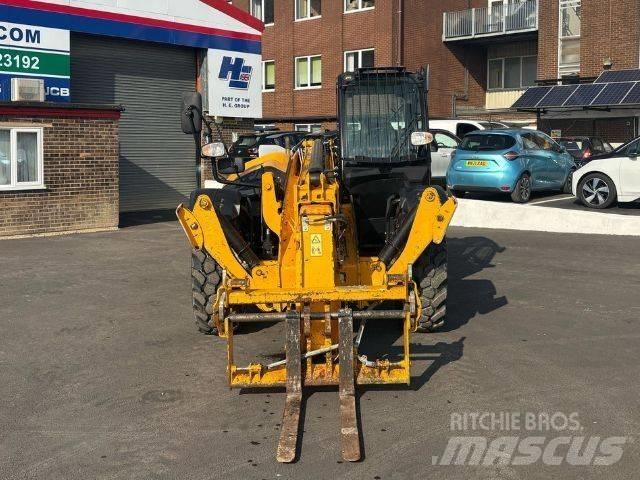 JCB 540-140 Teleszkópos rakodók