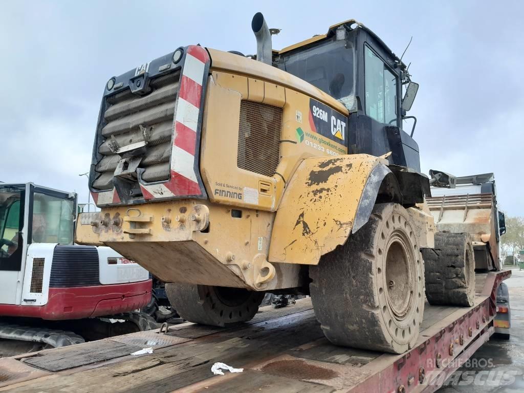 CAT 926 m Gumikerekes homlokrakodók