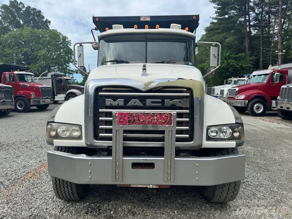 Mack Granite CTP 713 Billenő teherautók