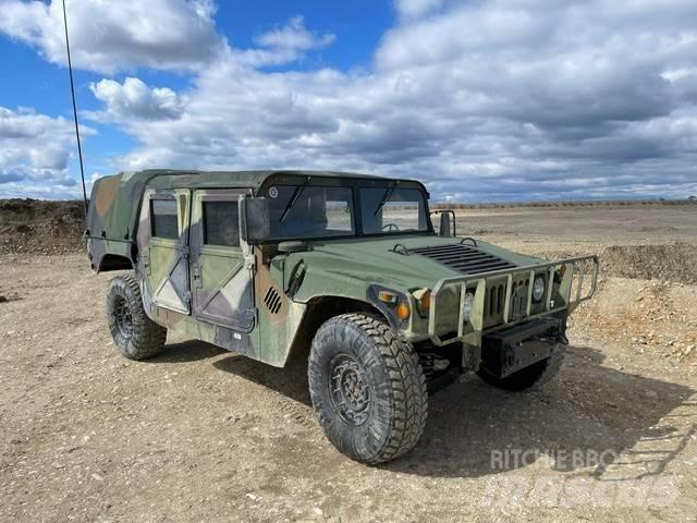 Hummer H 1 Kistehergépjárművek