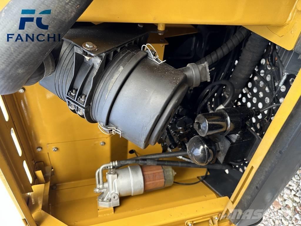 XCMG XE 85 DA Lánctalpas kotrók