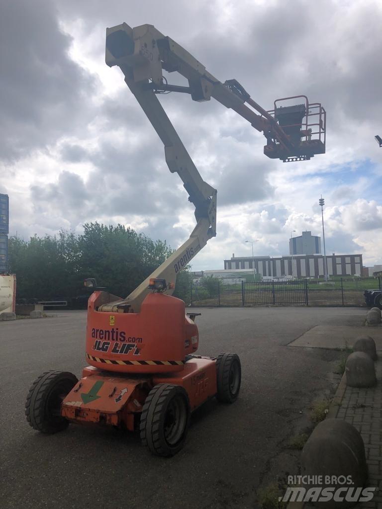 JLG E 450 AJ Karos emelők