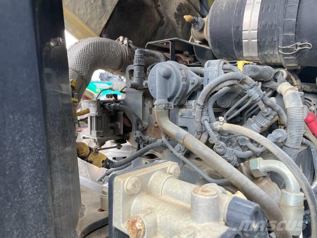 Bomag BW 216 DH-4 Egydobos hengerek