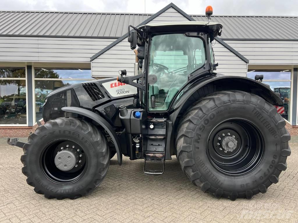 CLAAS Axion 830 Traktorok