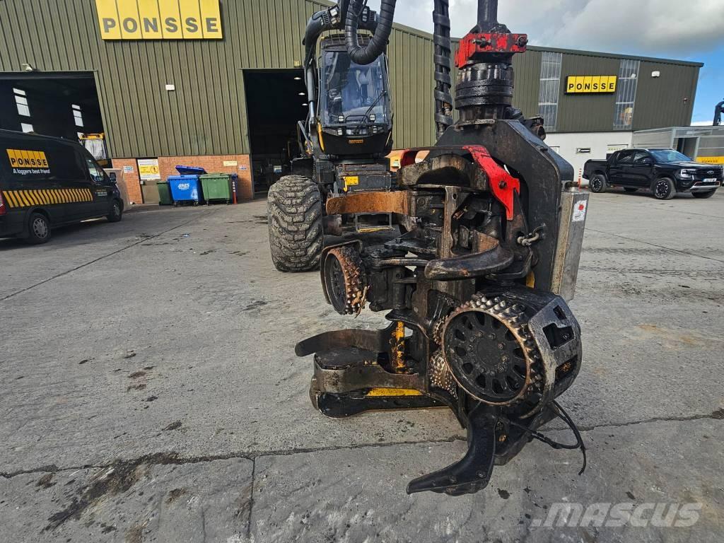 Ponsse Scorpion King Betakarítók