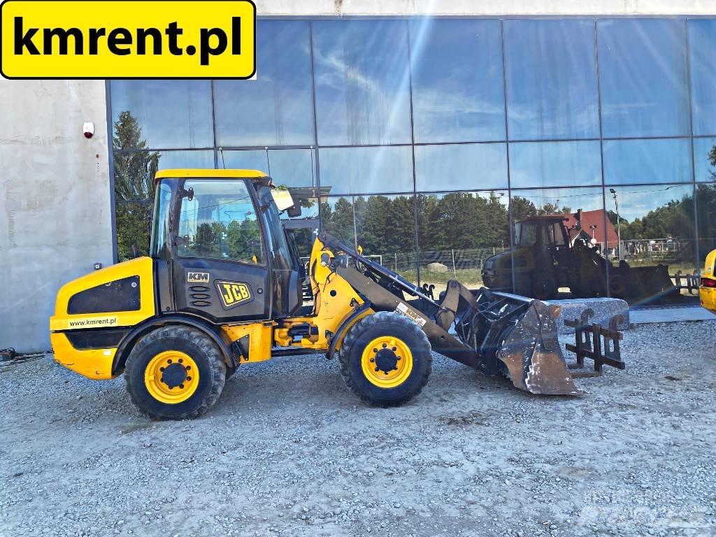 JCB 406 Gumikerekes homlokrakodók